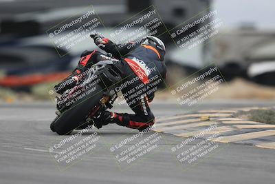 media/Sep-21-2025-Race Pace (Sun) [[98bf33ef95]]/Non Verified/5-Turn 16 (11am)/